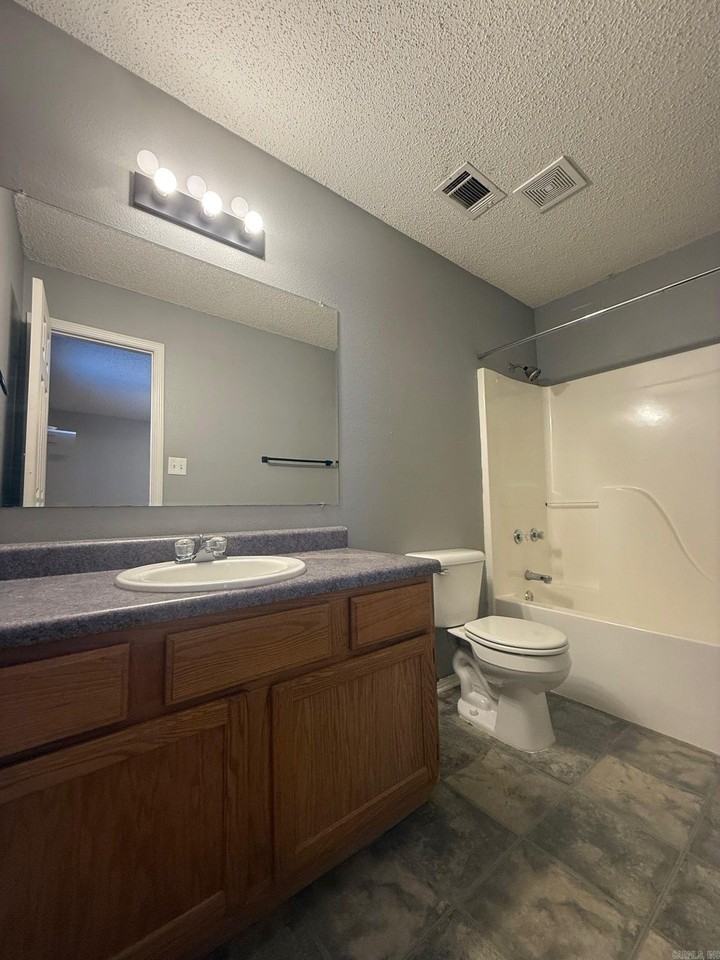 14108 Cherry Hill Dr - Photo 6 of 14
