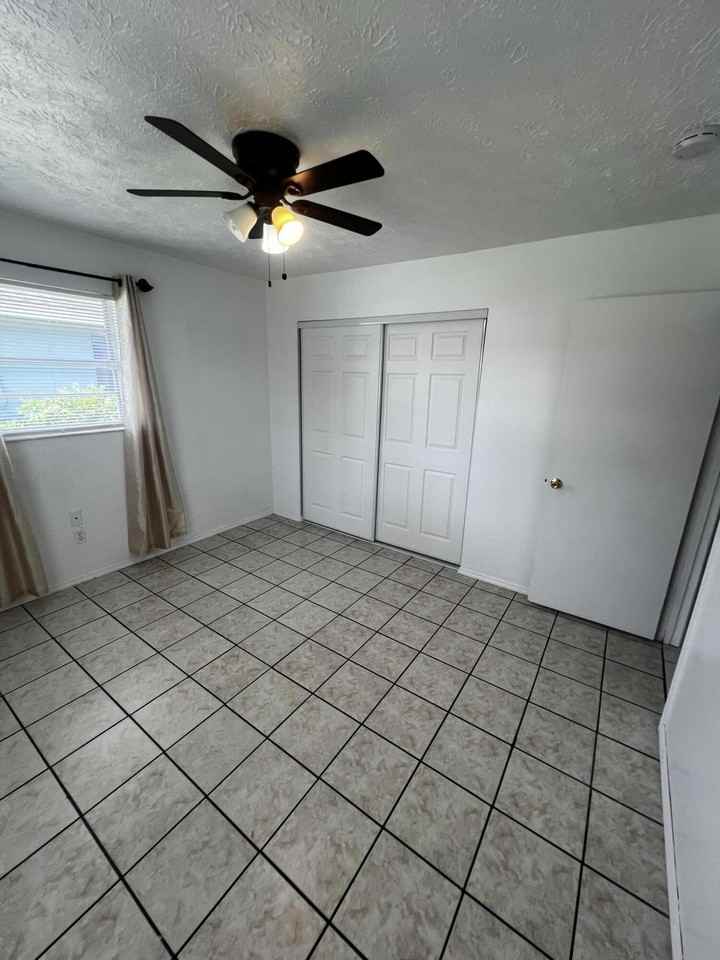 173 Se Fallon Dr - Photo 6 of 48