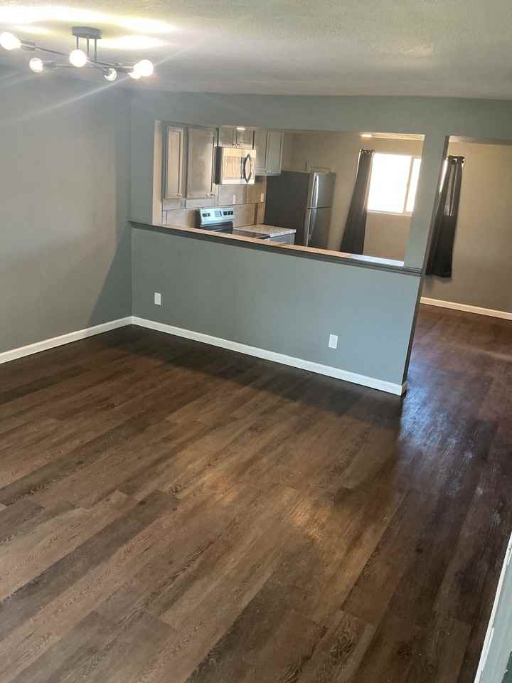800 Yucca Dr #3 - Photo 4 of 4