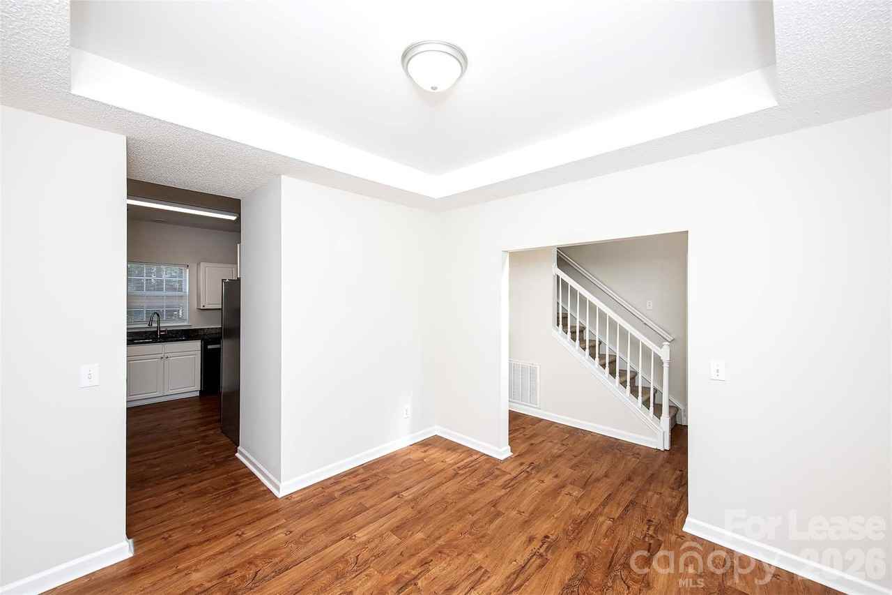 7405 Wapiti Ct - Photo 6 of 23