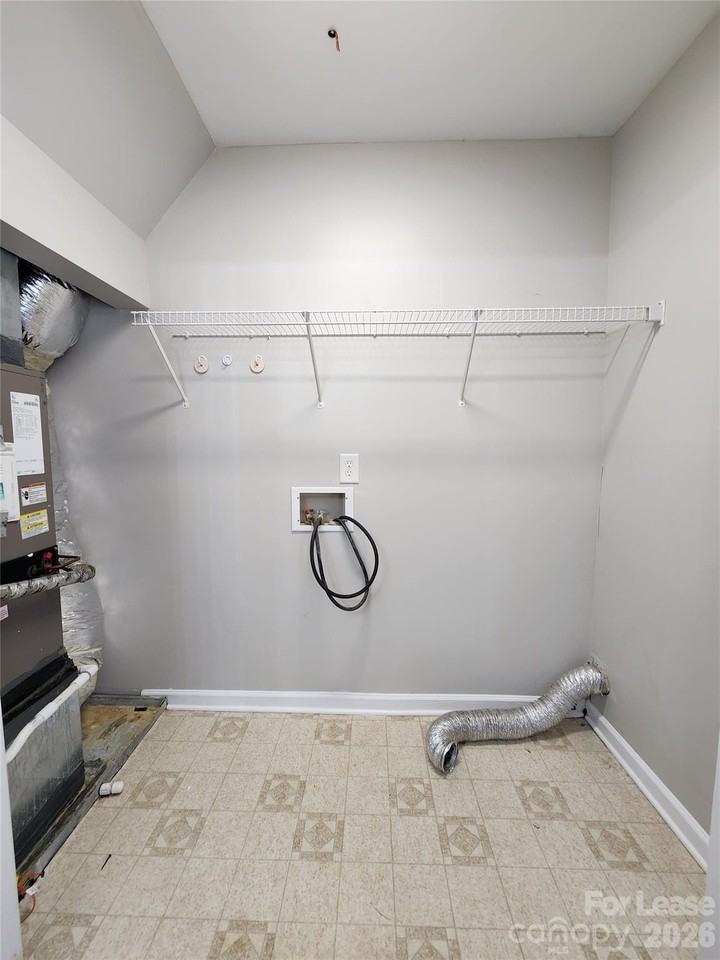 2506 S Ridge Ave - Photo 6 of 15