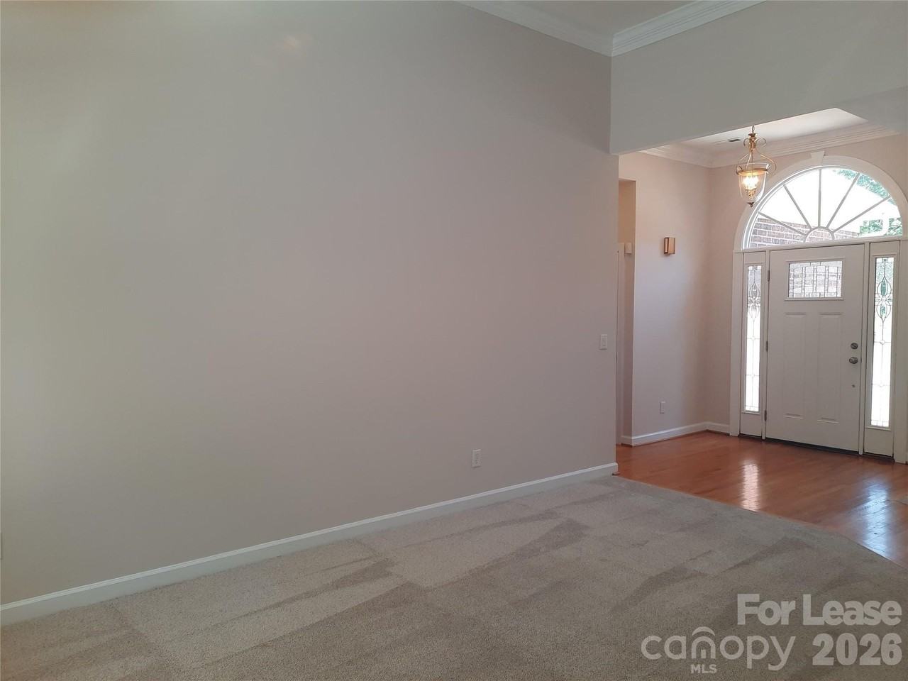 3108 Castlemaine Dr - Photo 2 of 15