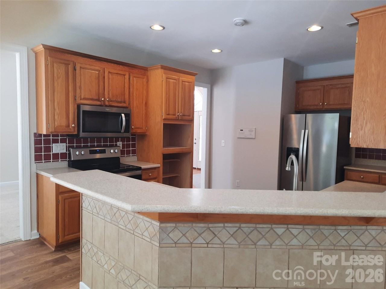 3108 Castlemaine Dr - Photo 5 of 15