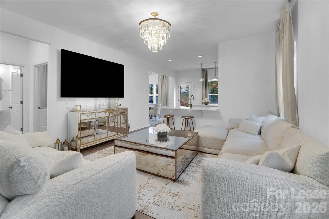 242 Lacewing Dr - Photo 5 of 46