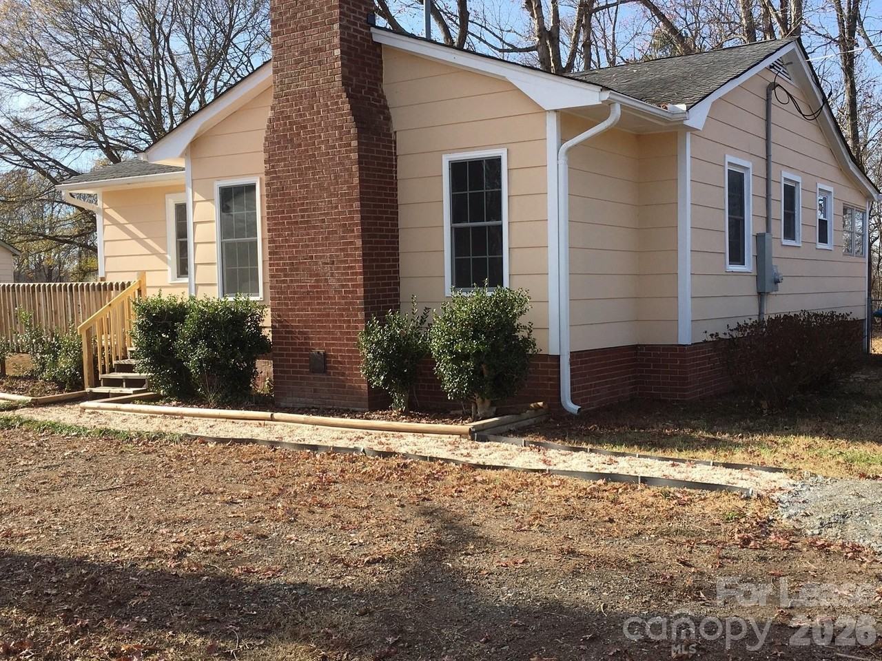 445 Bess Town Rd - Photo 2 of 16