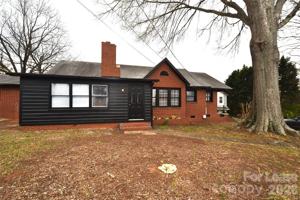 featured image of 1127 Mecklenburg Hwy