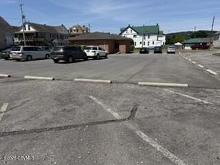 216 N 6th St - Photo 2 of 10