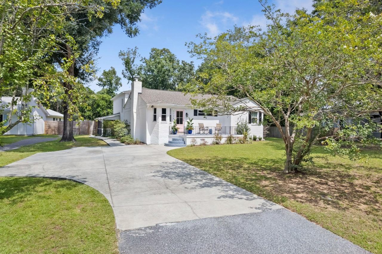 1126 Pleasant Pines Rd - Photo 2 of 50