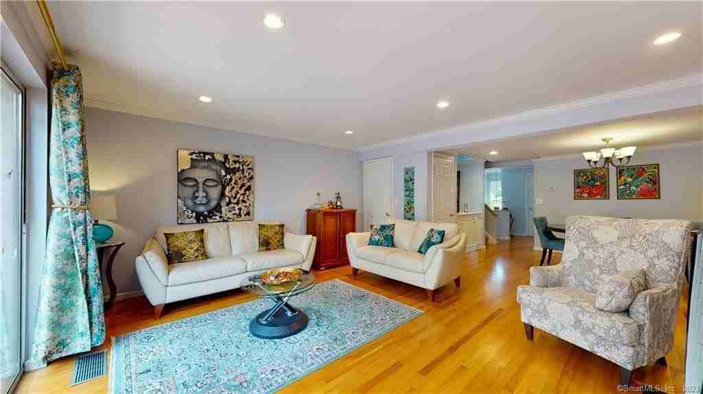 130 Forest St #130 - Photo 3 of 22