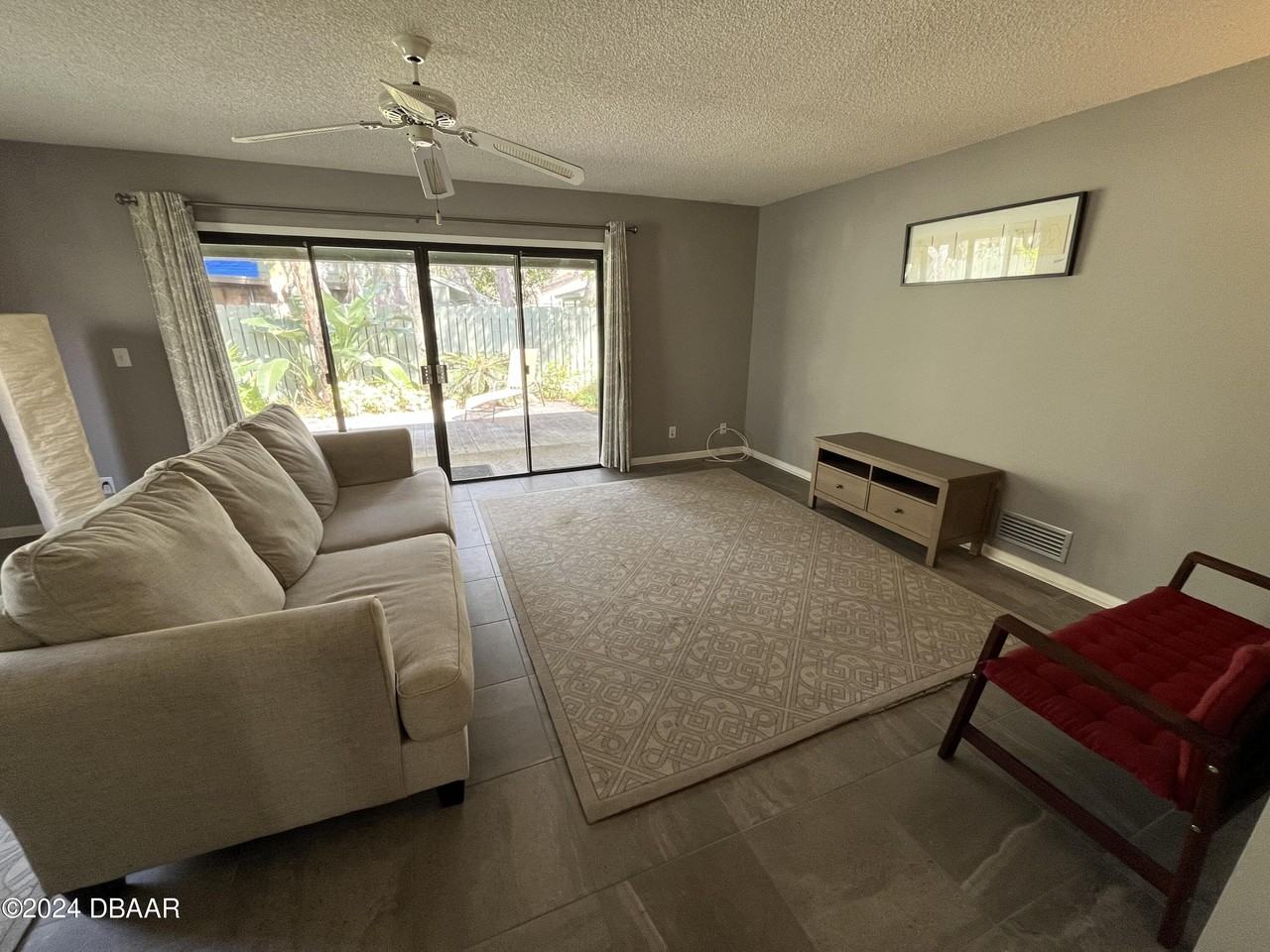 162 Pine Cone Trl - Photo 4 of 31