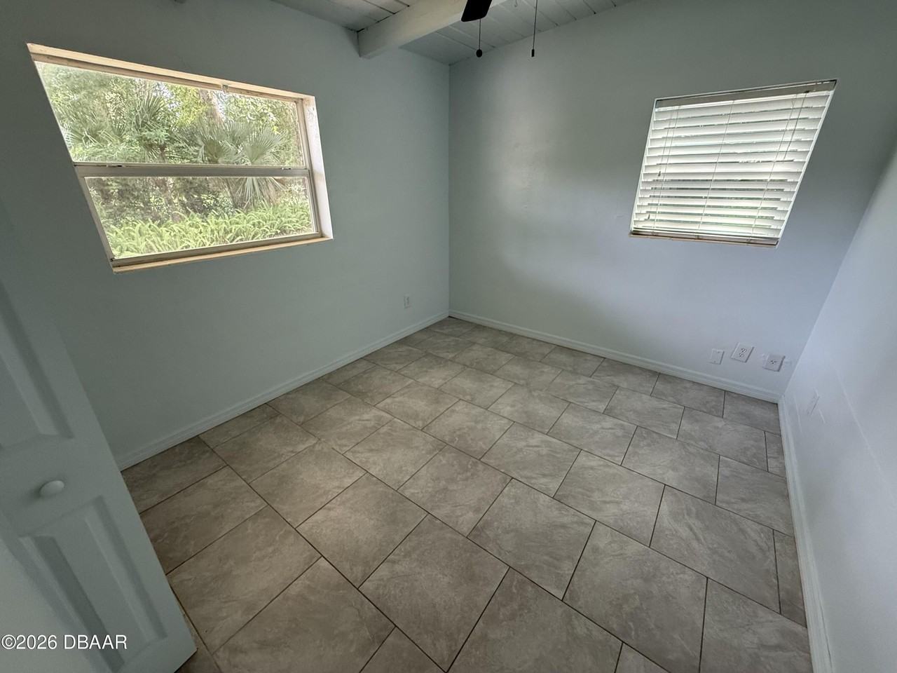 430 Dorothy Ave - Photo 6 of 11