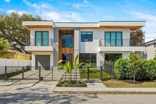 705 Sw 8th Ter - Photo 1 of 1