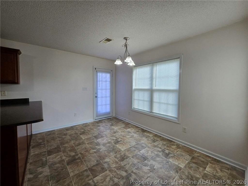 1407 Oxnop Ct - Photo 4 of 20