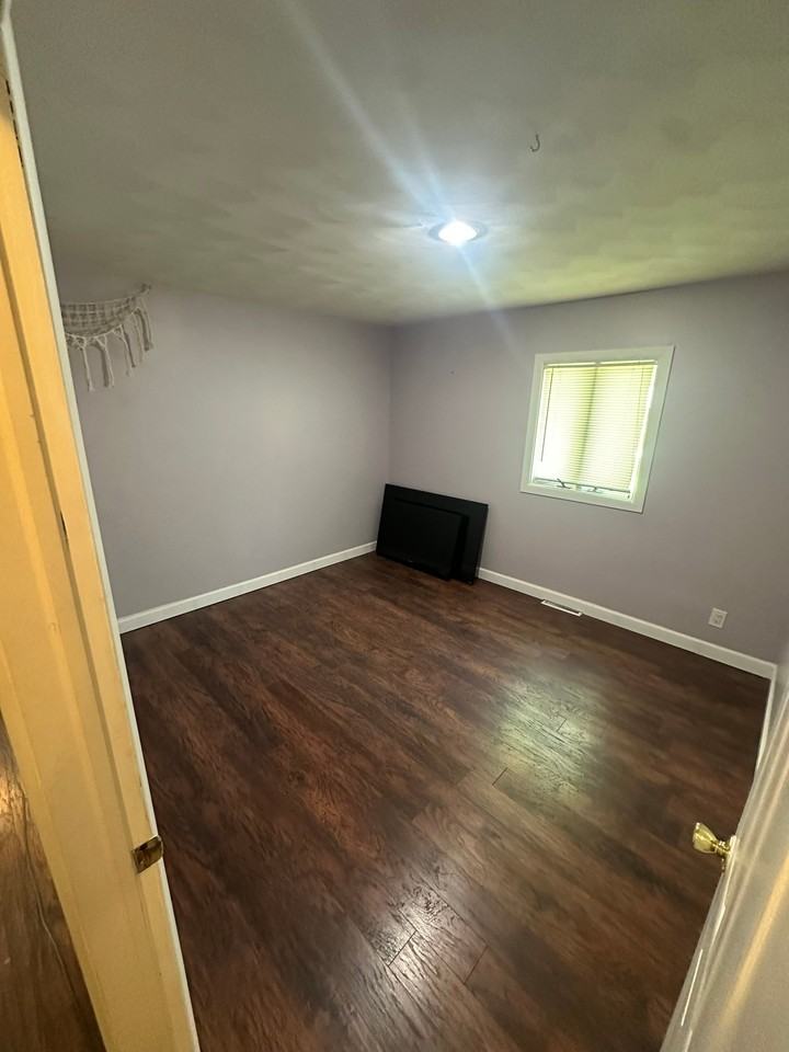 7507 Kimberly Dr - Photo 7 of 11