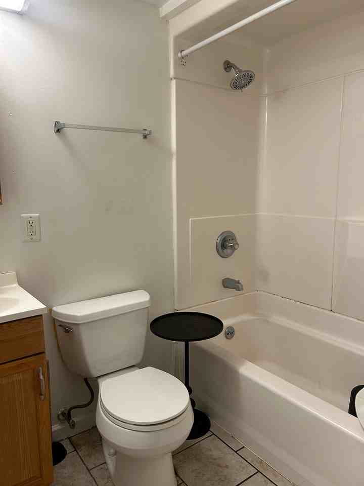 61 Walnut St #2F - Photo 2 of 13