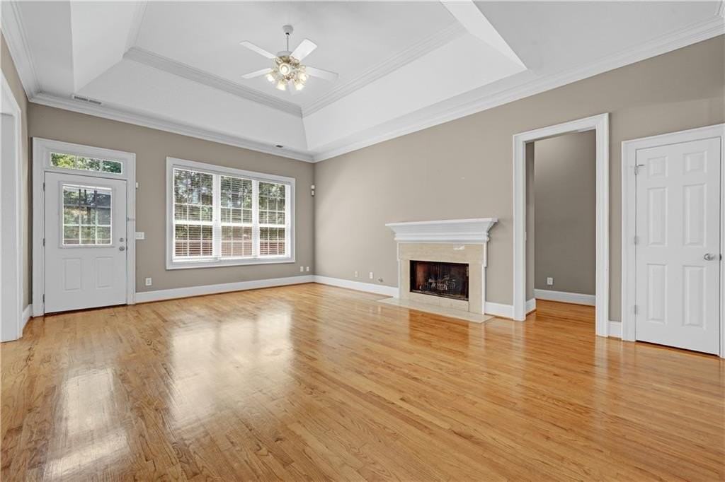 1566 Greyson Rdg - Photo 7 of 50