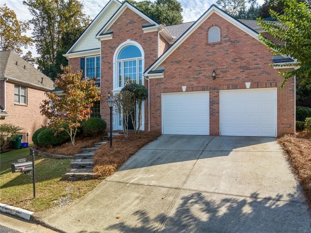 174 Ennisbrook Dr Se - Photo 3 of 50