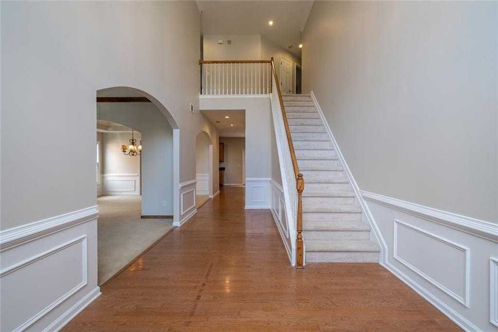 174 Ennisbrook Dr Se - Photo 6 of 50