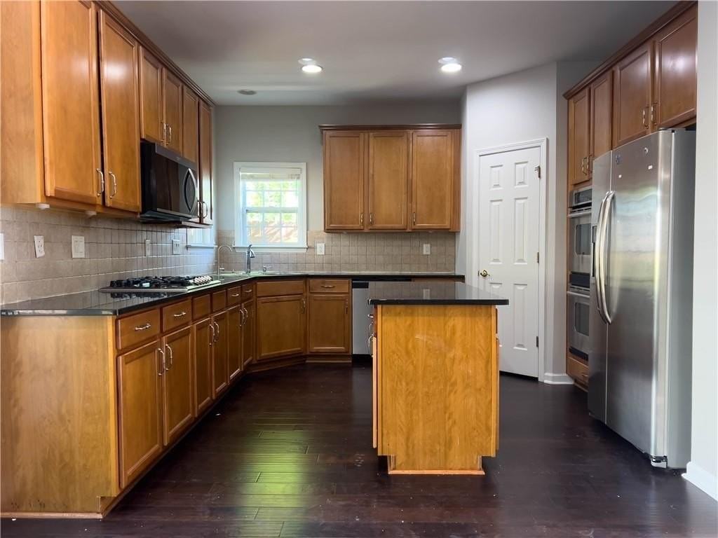 3210 Warbler Way - Photo 5 of 24