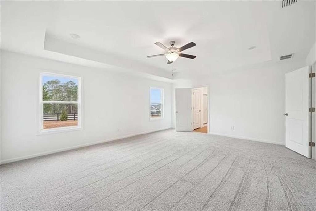 320 Silverleaf Trl - Photo 4 of 7