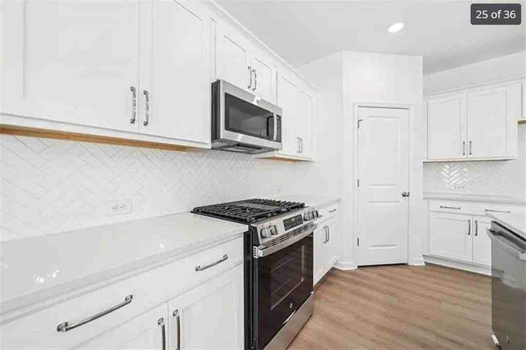 320 Silverleaf Trl - Photo 7 of 7
