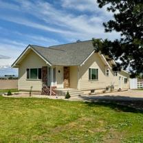 2124 S Happy Valley Rd - Photo 1 of 1
