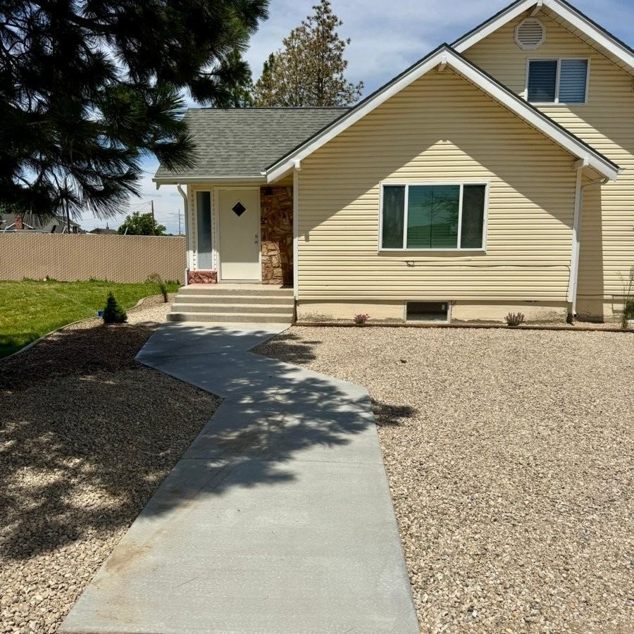 2124 S Happy Valley Rd - Photo 2 of 25