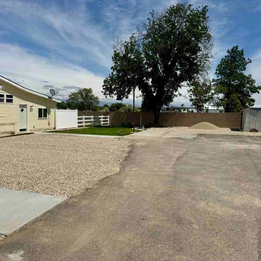 2124 S Happy Valley Rd - Photo 3 of 25