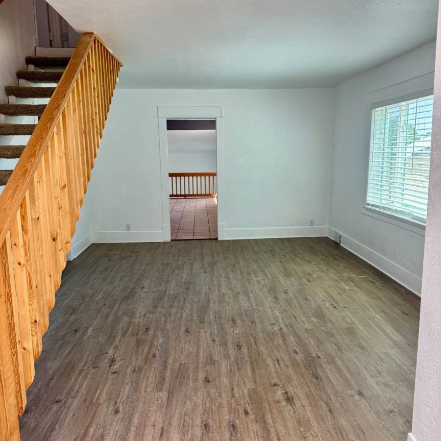 2124 S Happy Valley Rd - Photo 4 of 25