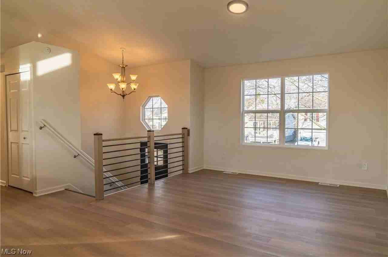 345 Westgrove Ct - Photo 2 of 11
