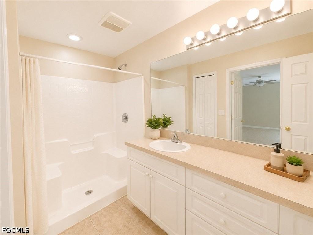4141 Ne 19th Pl - Photo 5 of 13