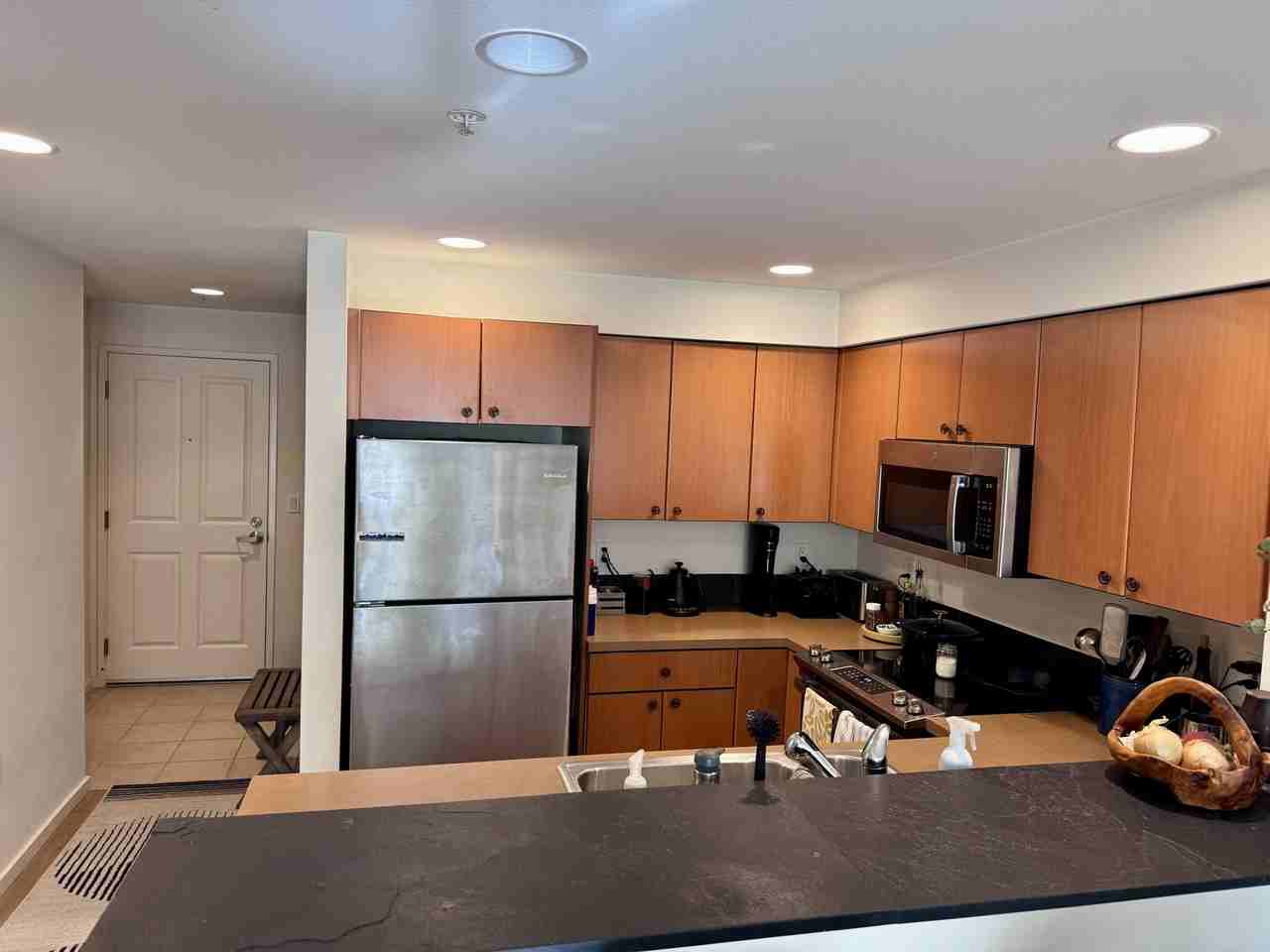 3919 Latona Ave Ne - Photo 7 of 11