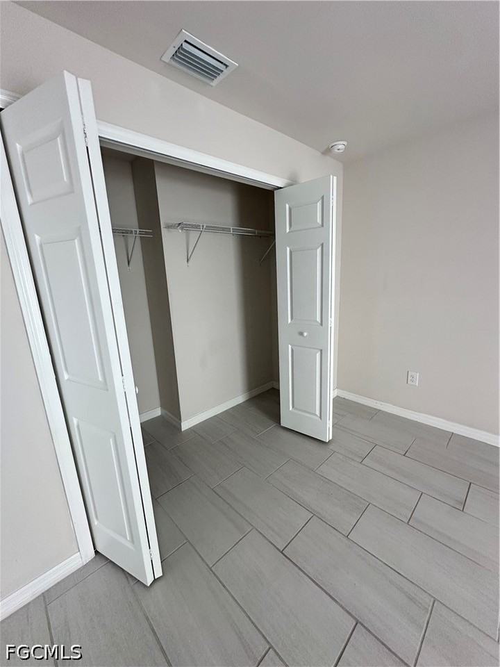 1027 Andalusia Blvd - Photo 5 of 14
