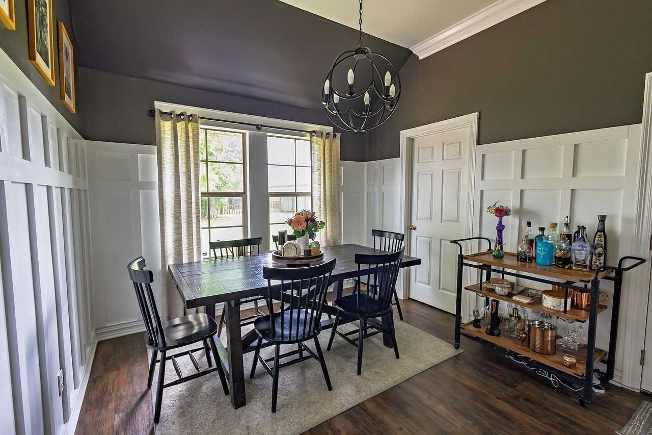 303 Spike Ln - Photo 5 of 17