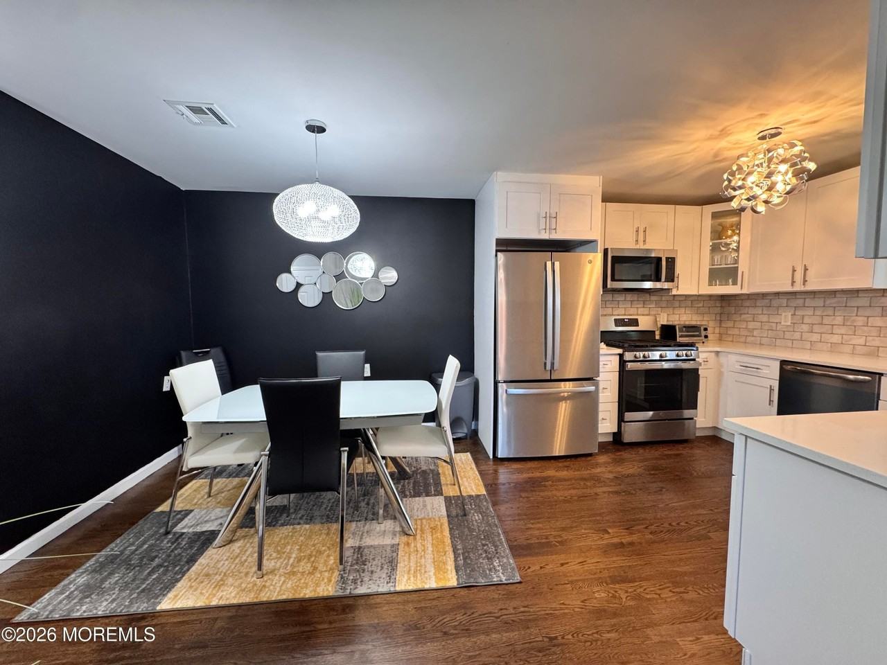 8 Palm Springs Ct - Photo 6 of 13