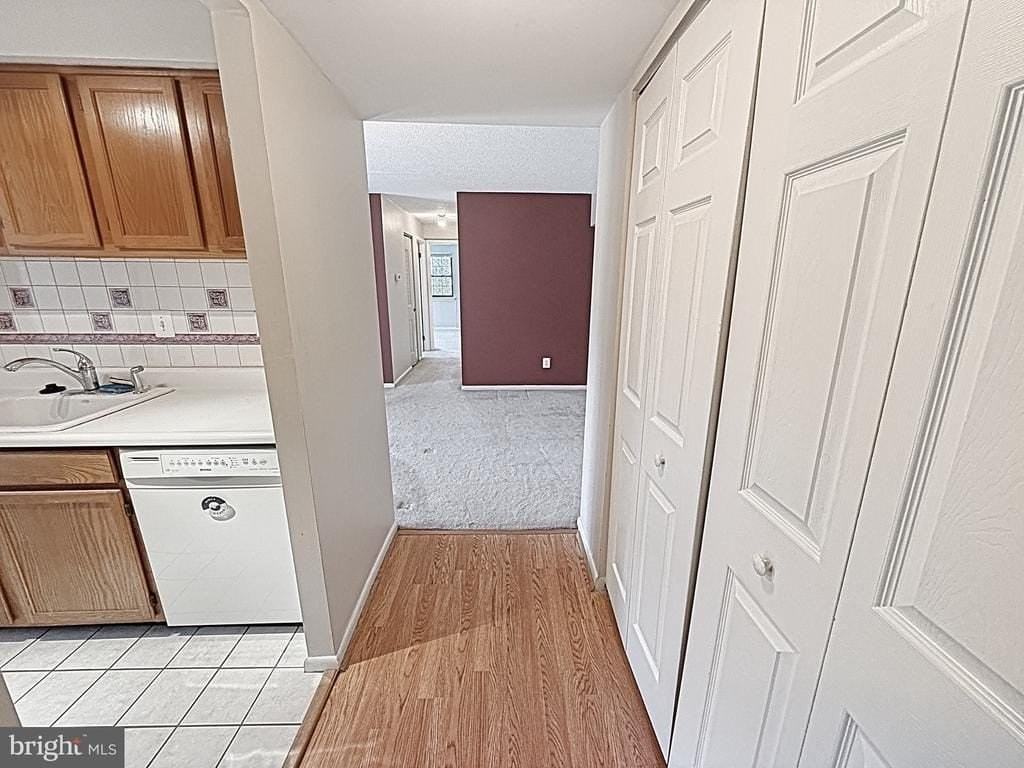 2916 Eagle Rd #2916 - Photo 2 of 13