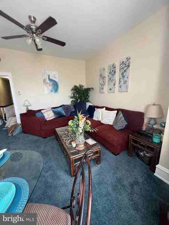5313 W Thompson St - Photo 4 of 12