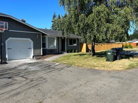 1009 153rd Street Ct E - Photo 1 of 1