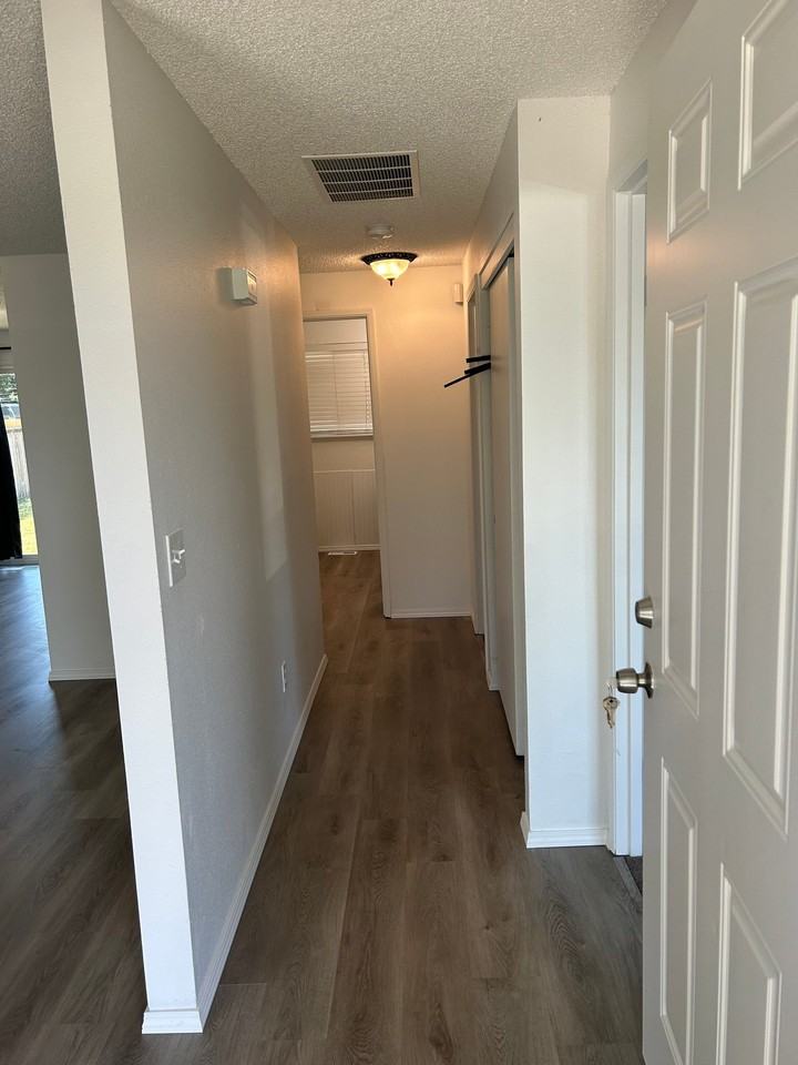 1009 153rd Street Ct E - Photo 6 of 15