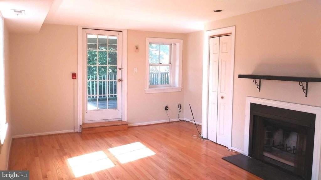 2043 Mount Vernon St #4 - Photo 5 of 19