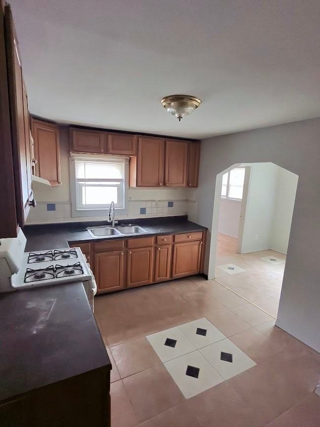 515 Coppinger Dr - Photo 2 of 4