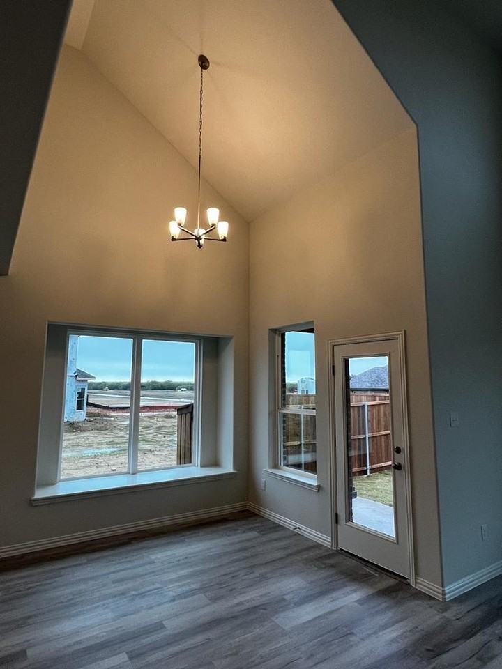 13088 Mizell Ln - Photo 7 of 20