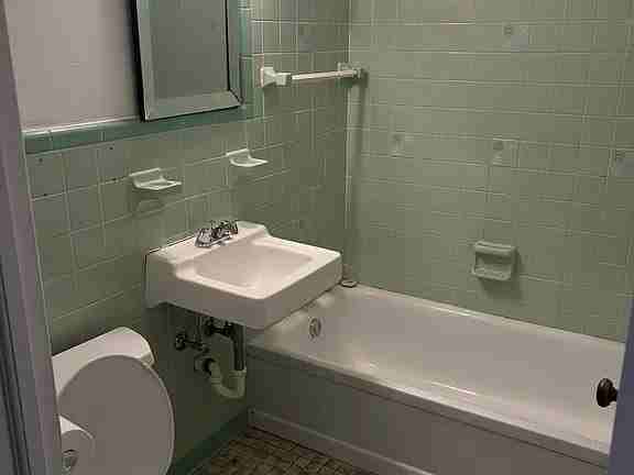 2503 Richard Ave - Photo 4 of 8