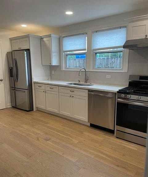 713 Brockenbraugh Ct - Photo 4 of 9