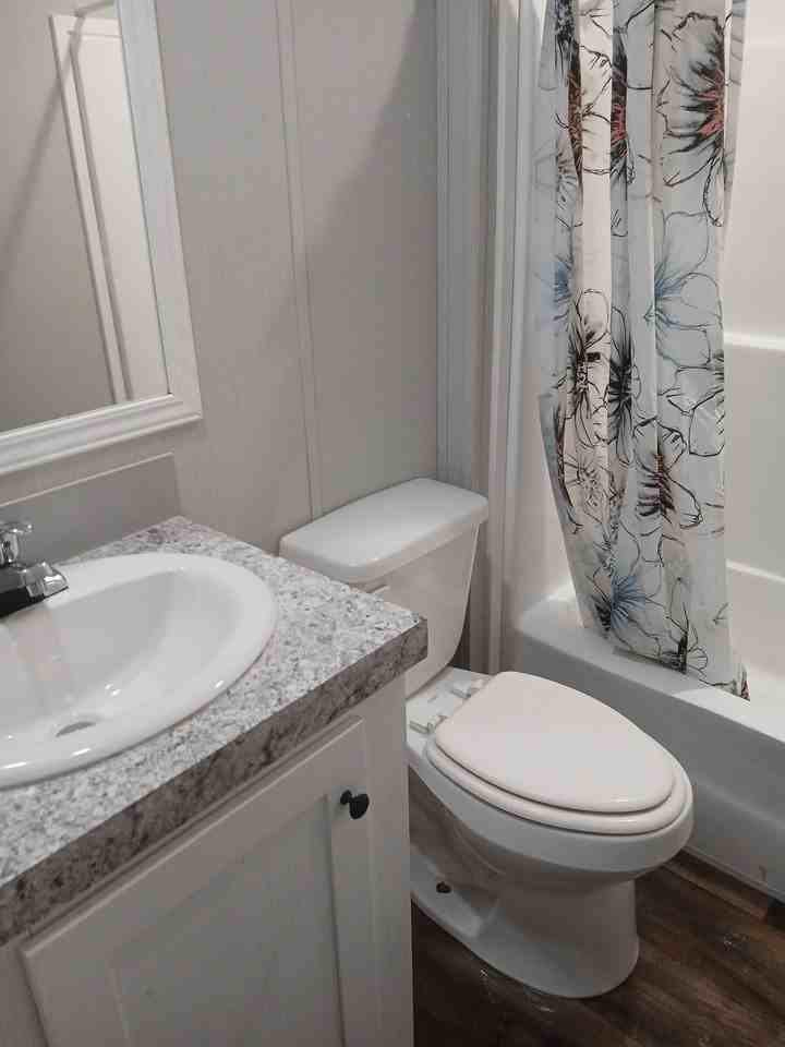 518 Stilton Rd - Photo 4 of 17