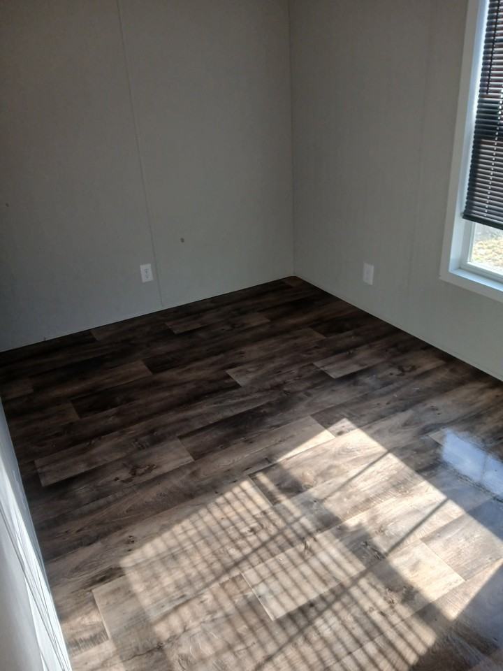 518 Stilton Rd - Photo 5 of 17