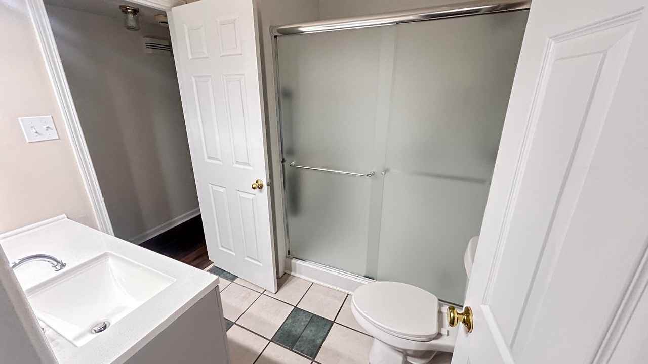 8409 Saberdee Dr - Photo 4 of 11