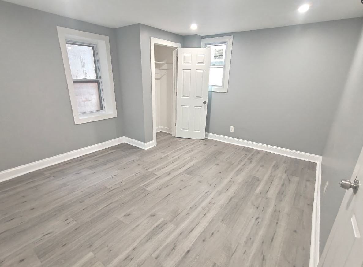 107 Lawrence St #1 - Photo 2 of 5