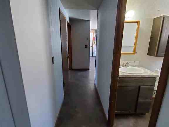 1814 Amherst Ave - Photo 4 of 8