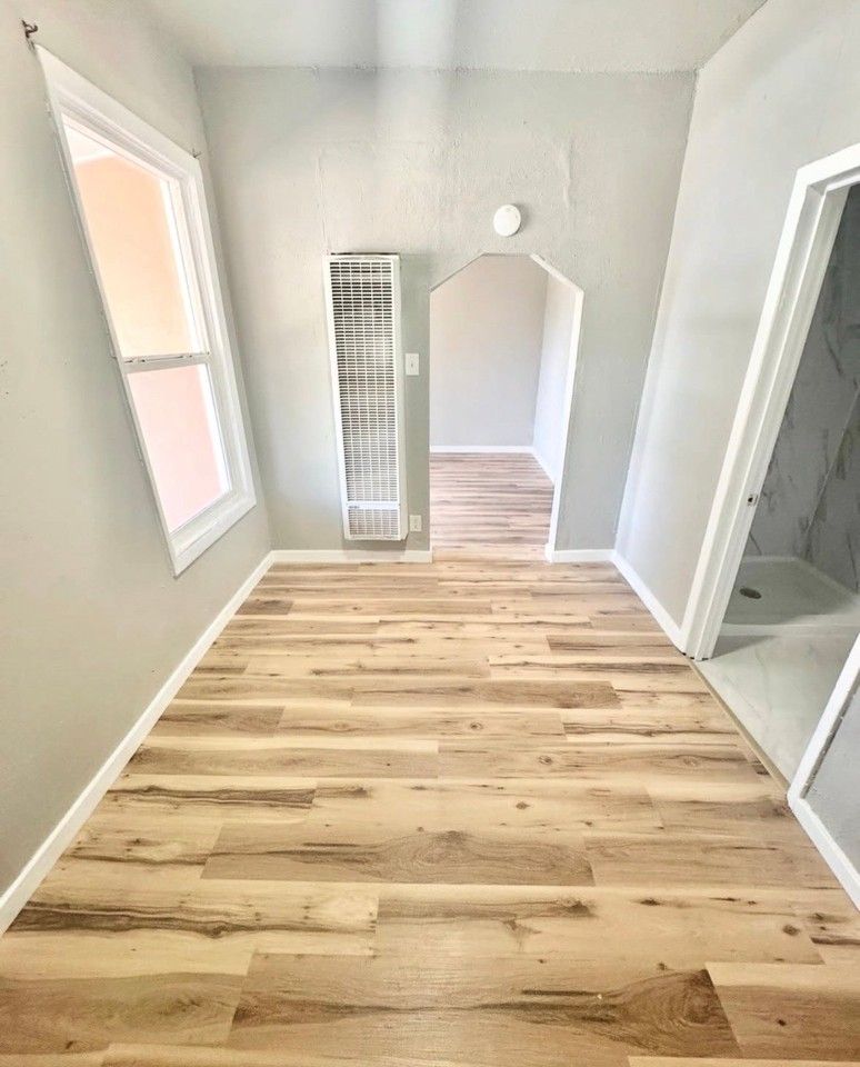 904 W 13th St - Photo 6 of 7